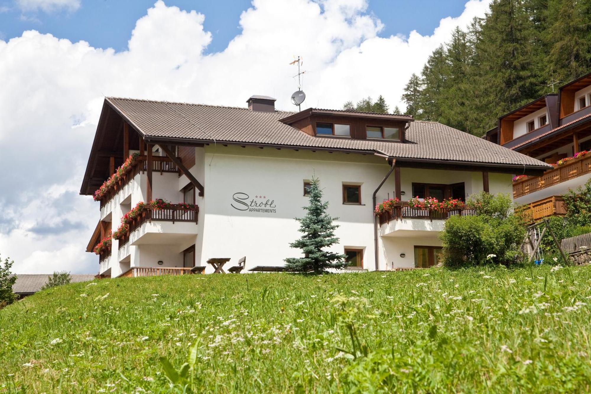 Appartement Strobl Sexten Esterno foto